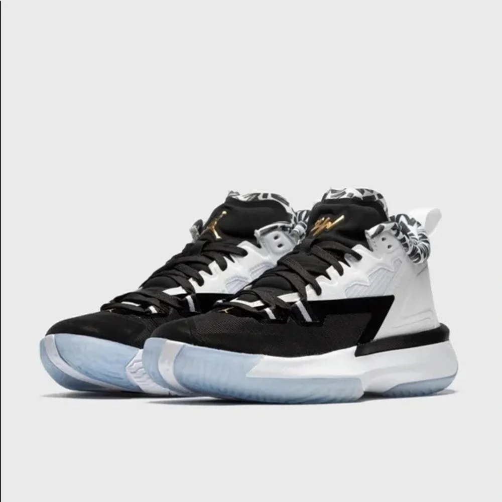 Nike Air Jordan Zion Williamson 1 Black/White Oreo All NEW